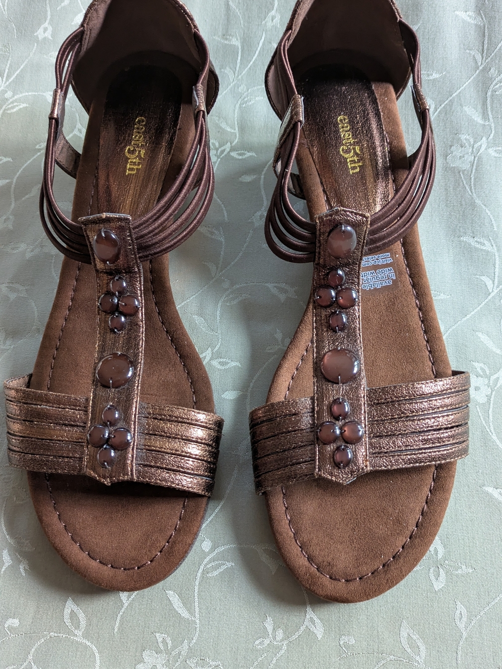 East 5th women's metallic bronze low wedge strappy beaded sandal, sz 12M